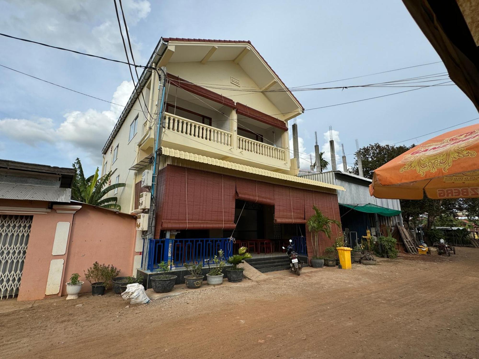 Dary'S Village Guesthouse & Restaurant Phumi Chong Kaoh Екстер'єр фото
